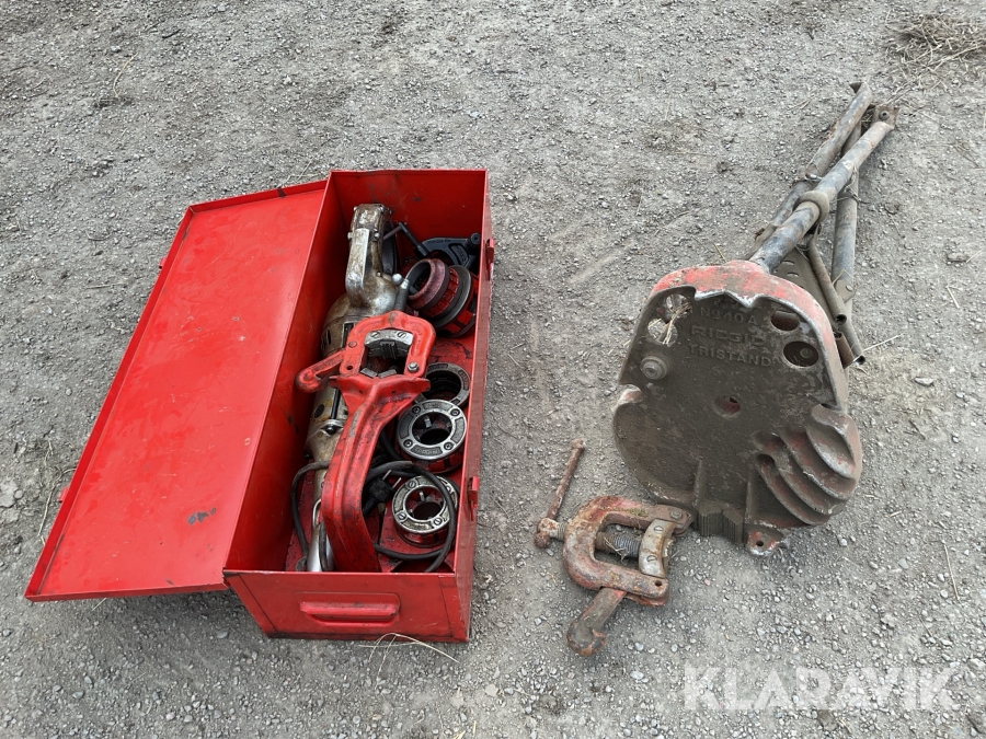 Gängmaskin Ridgid No.700 med bord