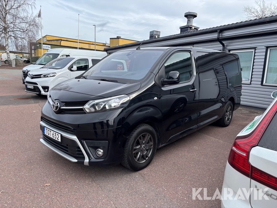 Skåpbil Toyota Proace