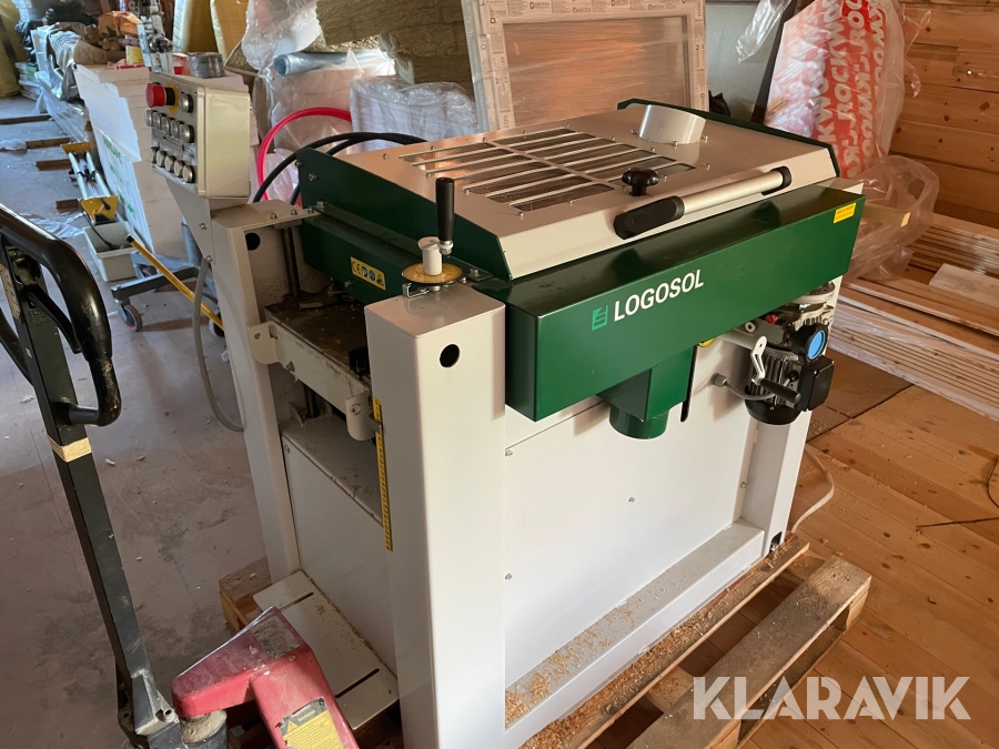 Panelhyvel Logosol PH260 med spånsug och in/utmatningsbord