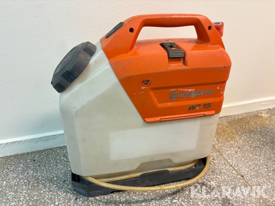 Motorkap och Vattentank Husqvarna K4000 / WT 15