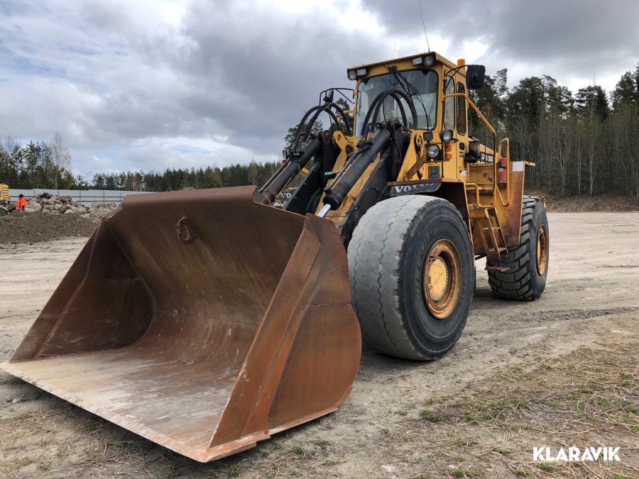 Hjullastare Volvo BM L160 med skopa