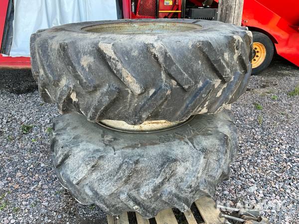 Dubbelmontage Goodyear Super Traction 16.9R30