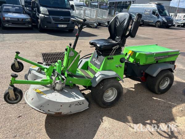 Redskapsbärare Egholm Park Ranger 2150 med hydrauliskt klippdäck