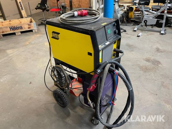 Migsvets Esab Mig C3000i med vattenkylare och vagn