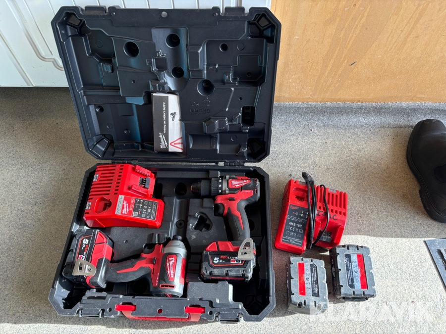 Milwaukee m18 fsg hot sale