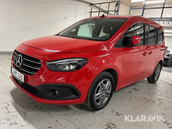 Personbil Mercedes-Benz T180d FLK/S 4x2