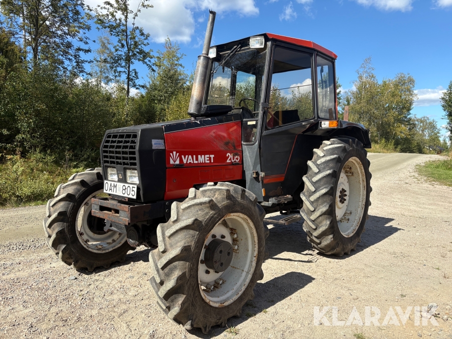 Traktor Valmet 205 4WD
