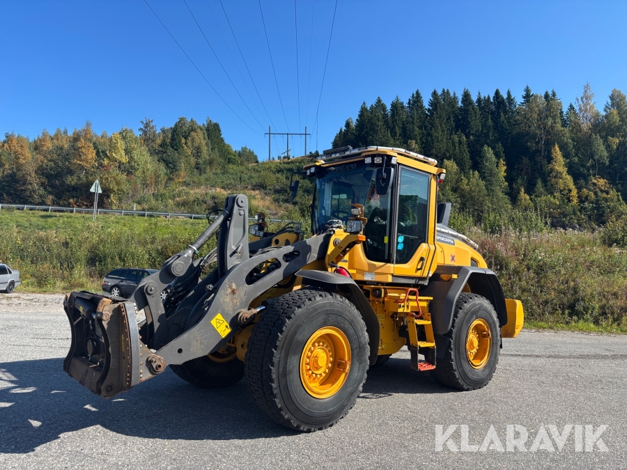 Hjullastare Volvo L90H med Skevfäste & VBG-Drag