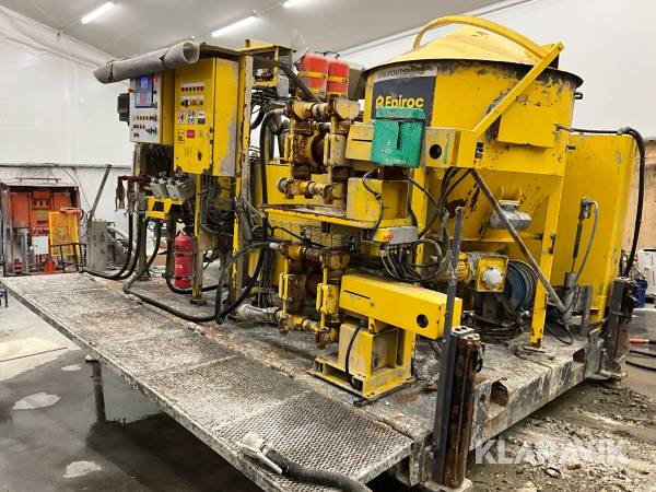 Injekteringsplattform Epiroc Unigrout Smart M2 E45-110/80