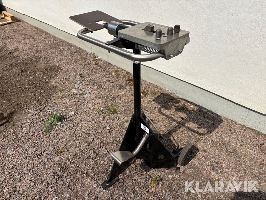 Rikt / Bockmaskin för hästskor Flexdon 300