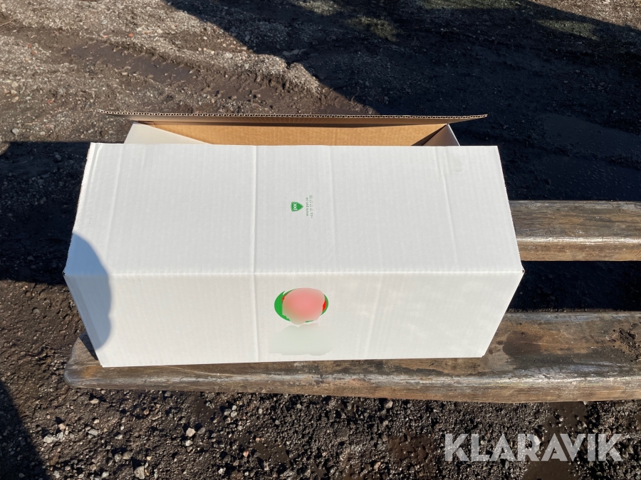 Kartonger 7 pallar totalt drygt 2100 kartonger