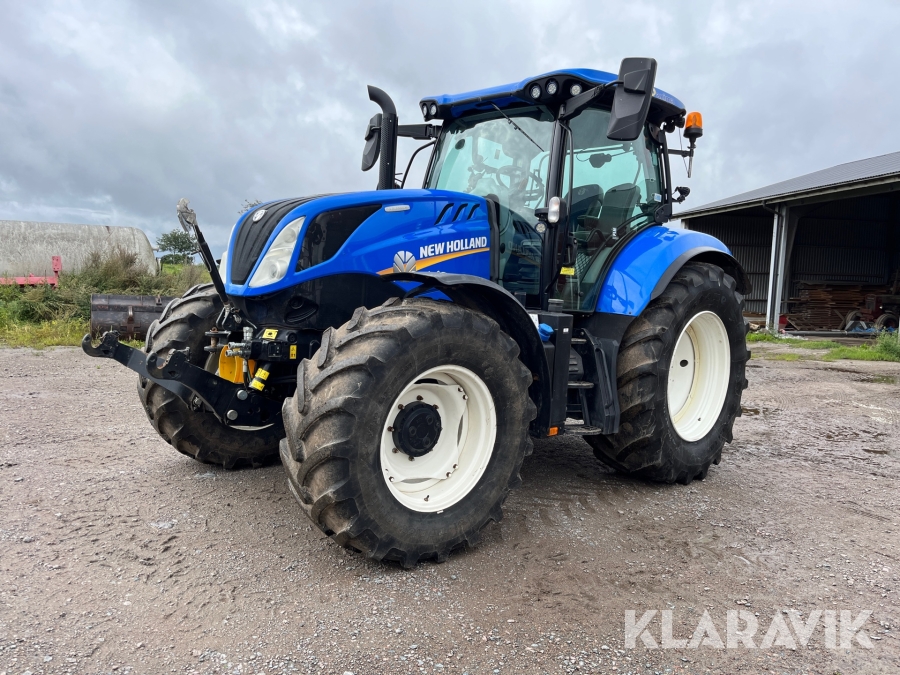 Traktor New Holland T6 Dynamic Command 6 cylindrar