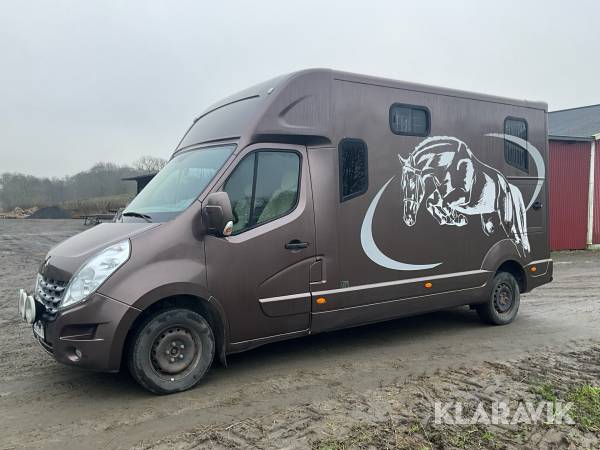 Hästlastbil Reanult Master 5 sits bkort