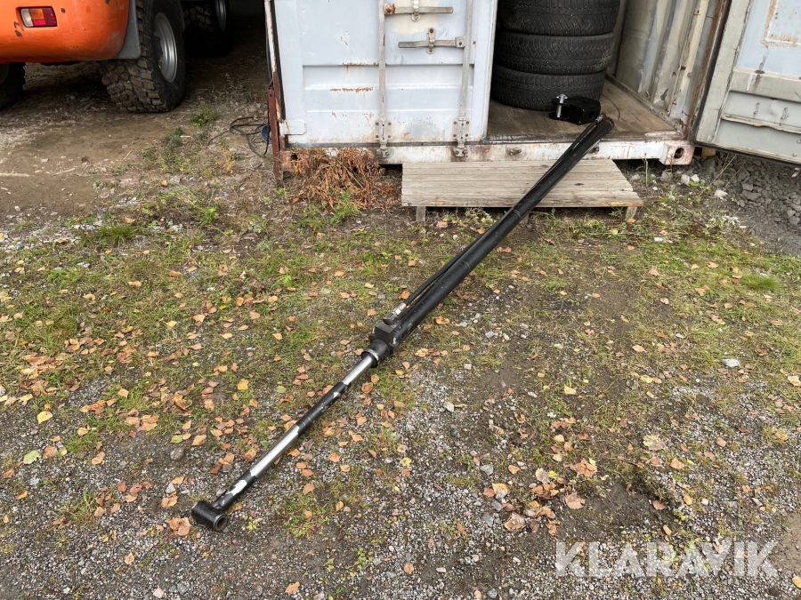 Utskjutscylinder Valmet CRH18 kran 10 meter