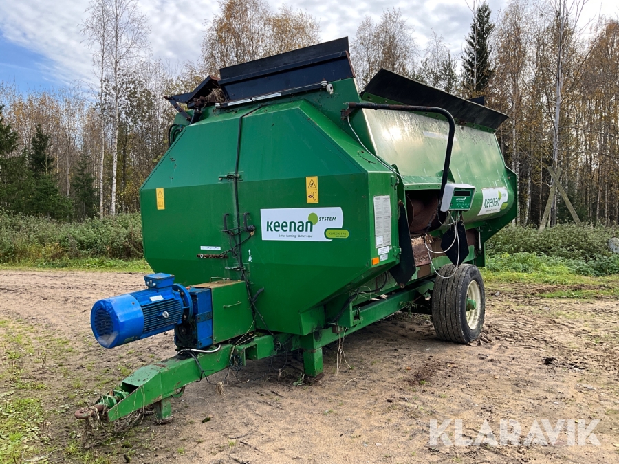 Stationär mixervagn Keenan 170 bale handler