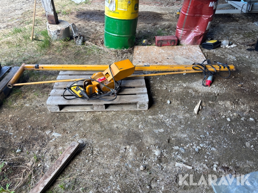 Svängarm  med telfer Demag, MV Stålprodukter