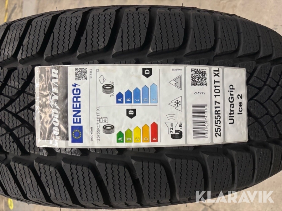 83st oanvända däck tillverkade 2022 GoodYear UltraGrip ICE 2 225/55R17