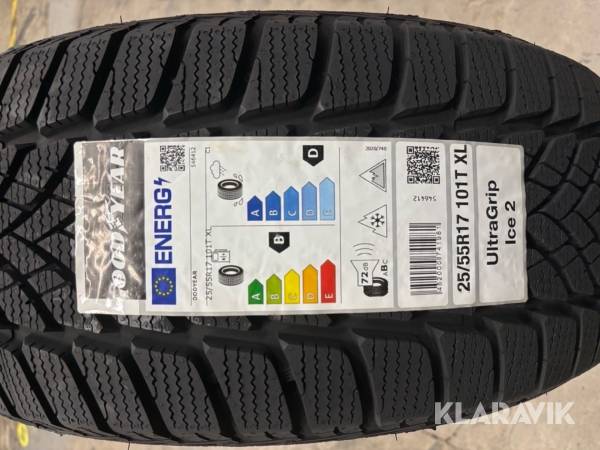 83st oanvända däck tillverkade 2022 GoodYear UltraGrip ICE 2 225/55R17