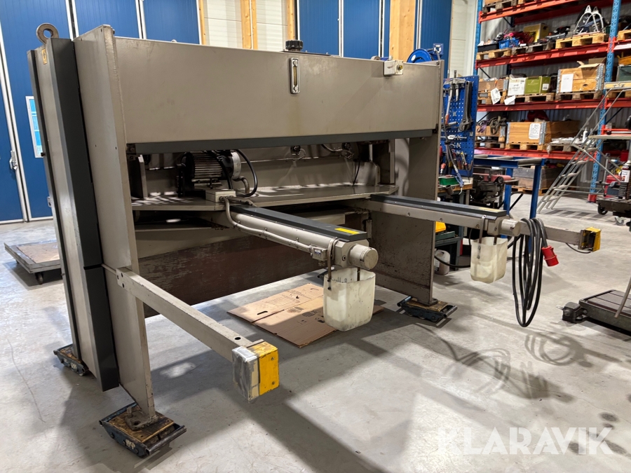 Gradsax Ursviken SMT Pullmax E220