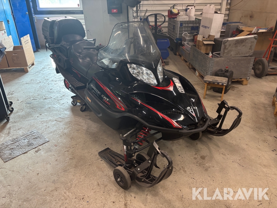 Snöskoter Arctic Cat T660 4 stroke