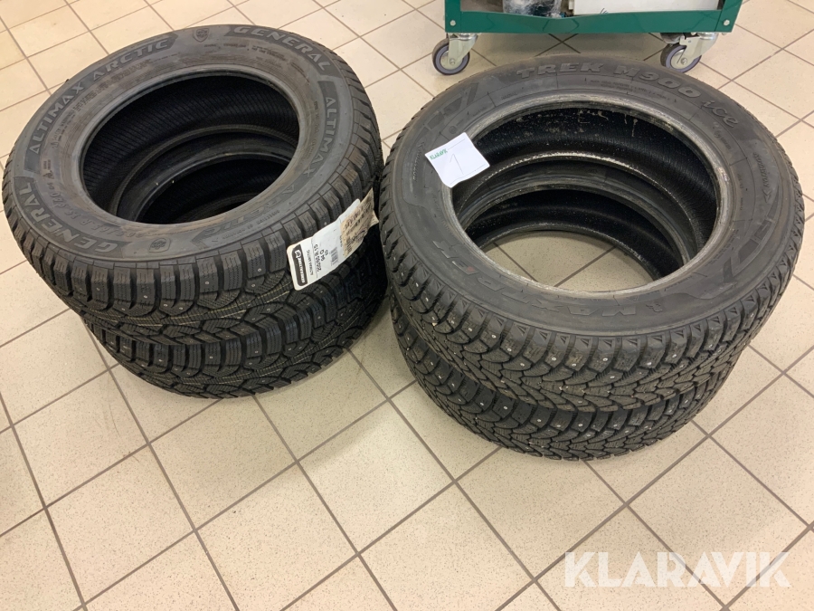 Dubbdäck Maxtrek,  Altimax Arctic 205/60 R16 92T, 205/65 R15 4st