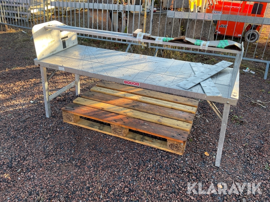 Skärbord för isolering i aluminium Olles Skärbord inkl. kniv