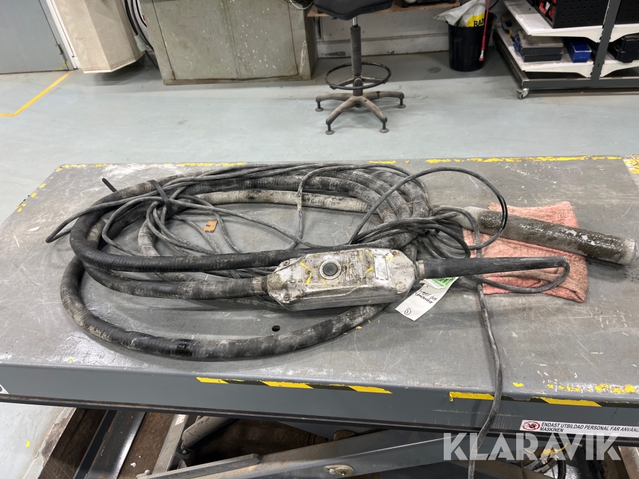 Väggstav Atlas Copco Smart E56 8,0 m med inbyggd motor