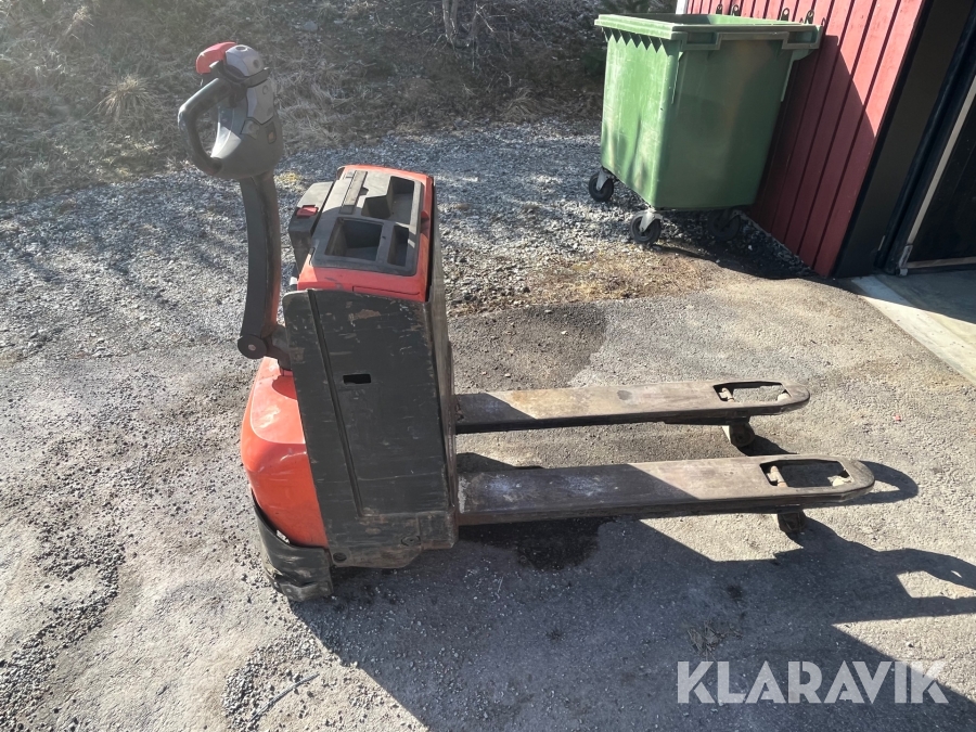 Låglyftare BT LWE140