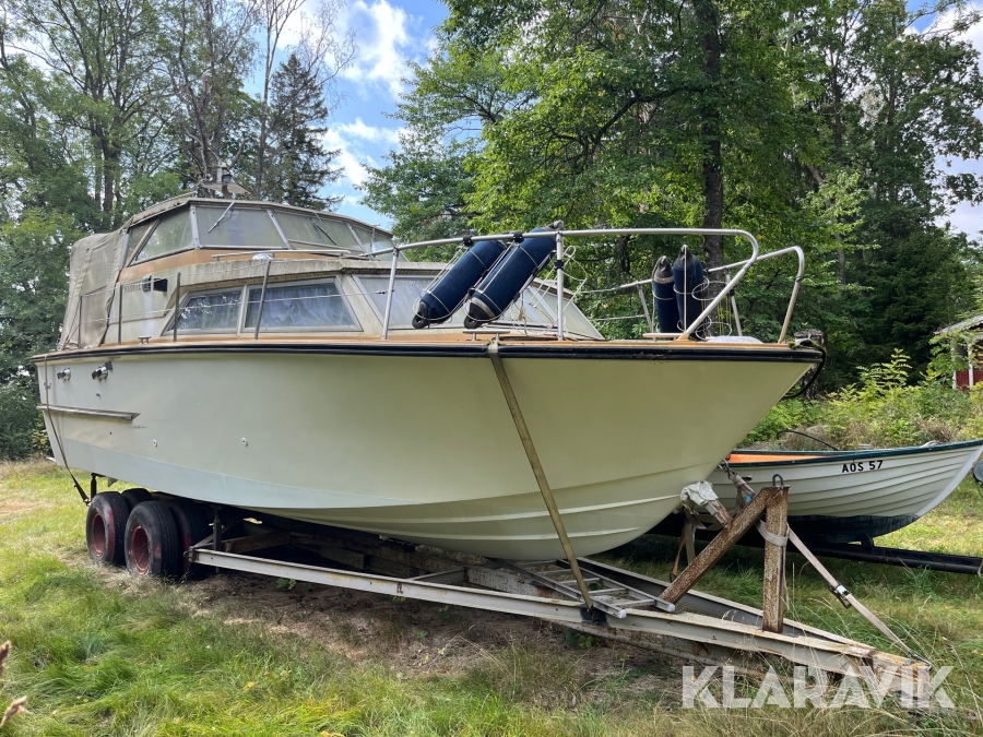 Båt Coronet Seafarer II 27