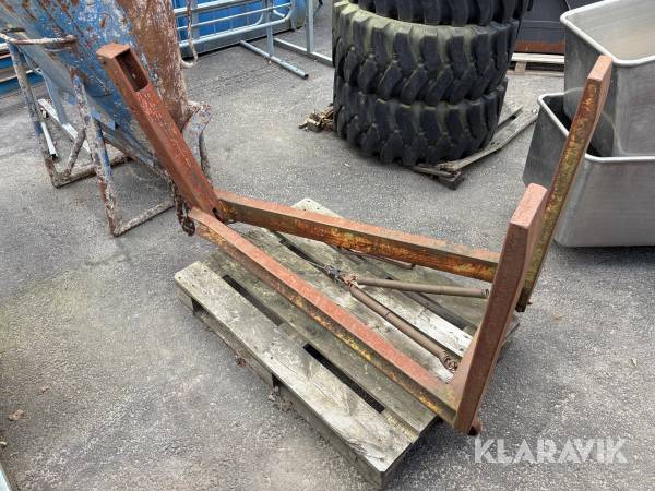 Pallgaffel för kran