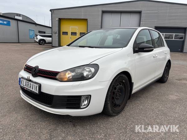 Volkswagen Golf Gti Dsg 211hk