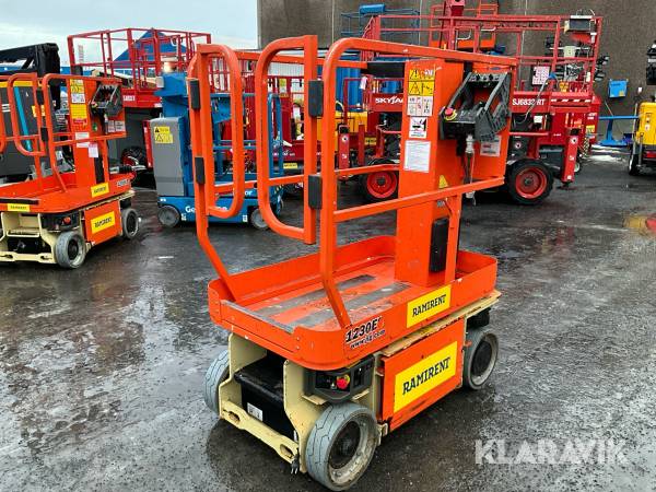 Pelarlift JLG 1230 ES