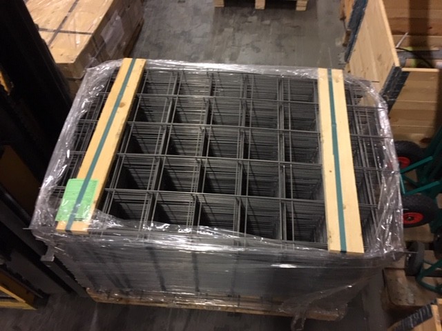 2st pallar med rotnät / Nät