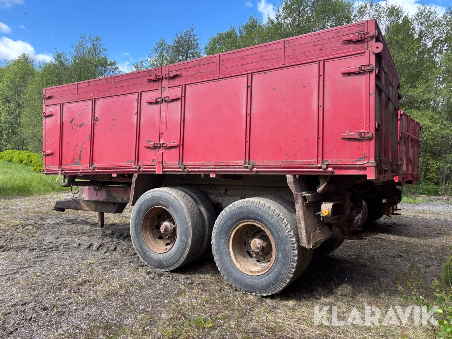 Spannmålssläp med tipp