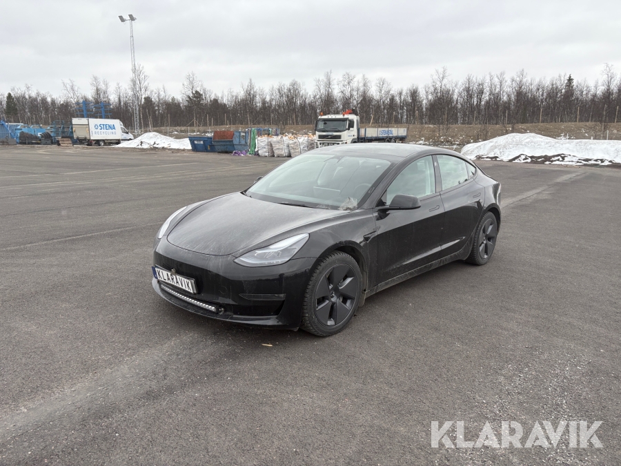 Tesla Model 3 Long Range