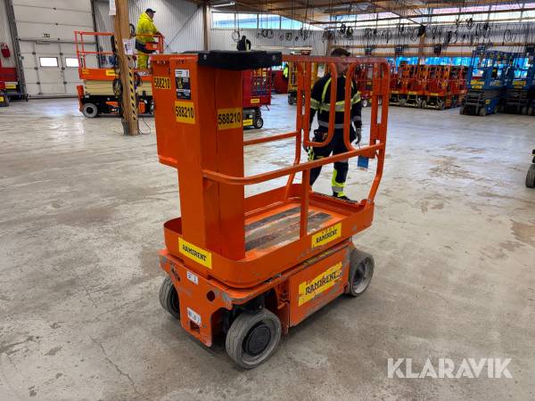 Pelarlift JLG 1230ES