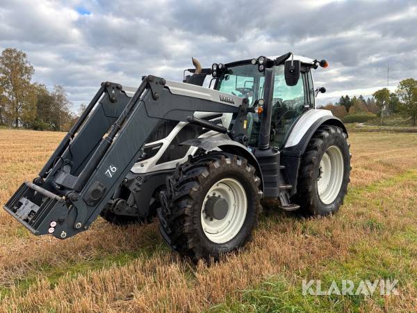 Traktor Valtra T 194 direct frontlastare 76