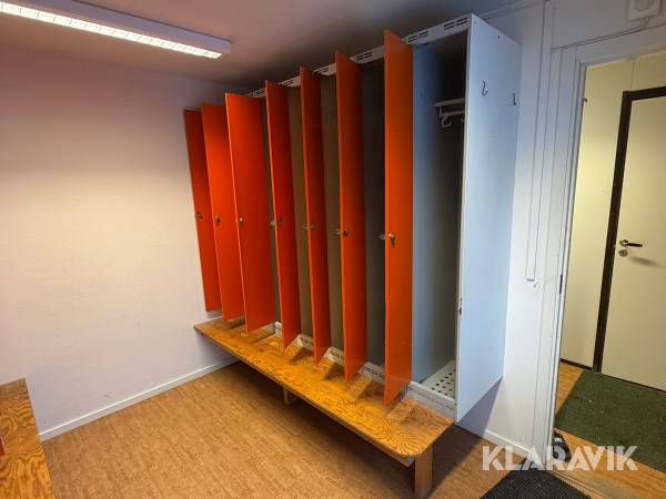 Omklädningsskåp Sonesson Inredningar 14 st skåp/dörrar