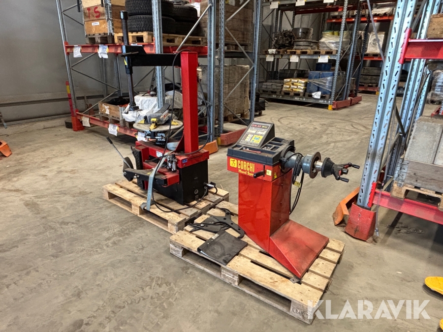 Däckbalanseringsmaskin & däckmonteringsmaskin Corghi EM 43 & JOLLY