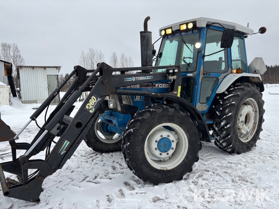 Traktor Ford 6410 med Lastare