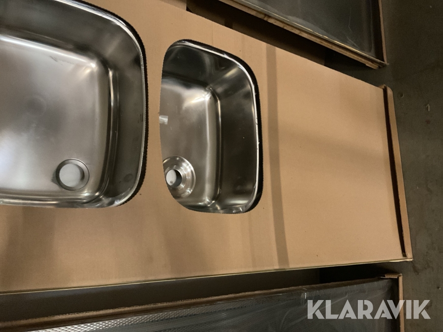 Diskbänk Ramnäs räfflad 2m