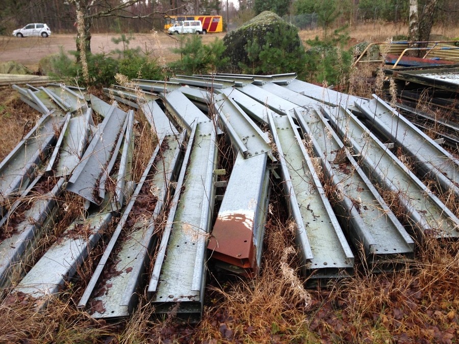 Stort parti Plåtskrot Aluminiumskrot Skrot 