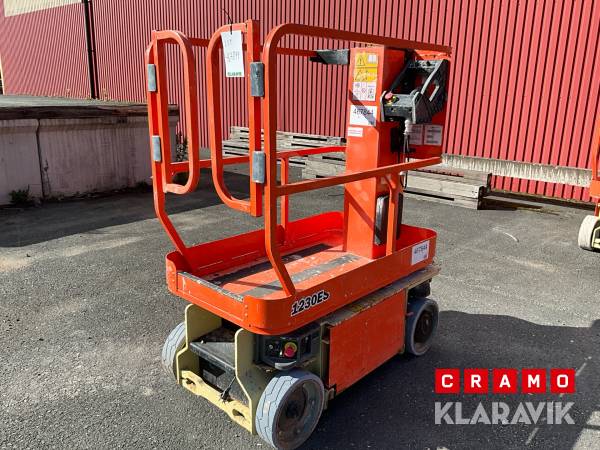 Pelarlift JLG 1230 ES