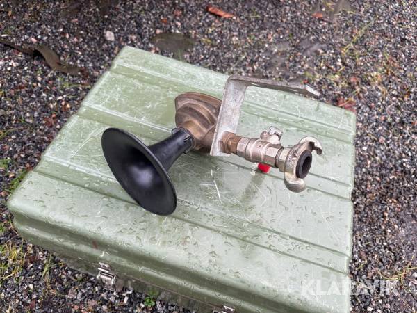 Manuell sprängtuta Kockum Sonics Tyfon MKT 75/800