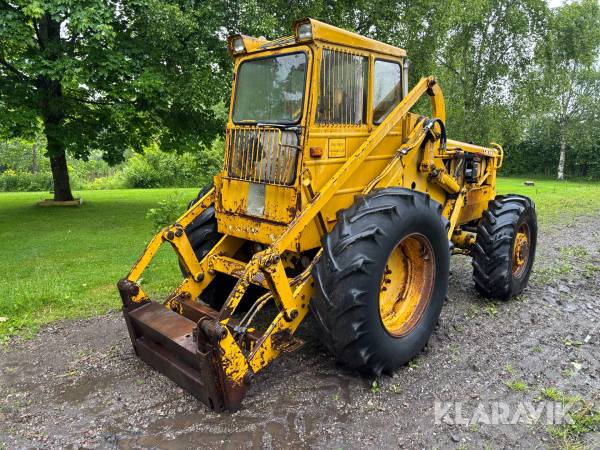 Baklastare Volvo BM LM 641 - Breda hytten