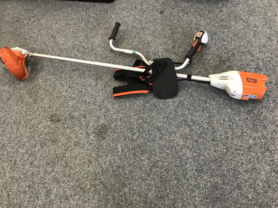 Grästrimmer med sele