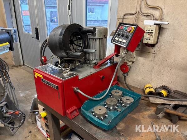 Slangpress Finn-Power P20AE med startautomatik