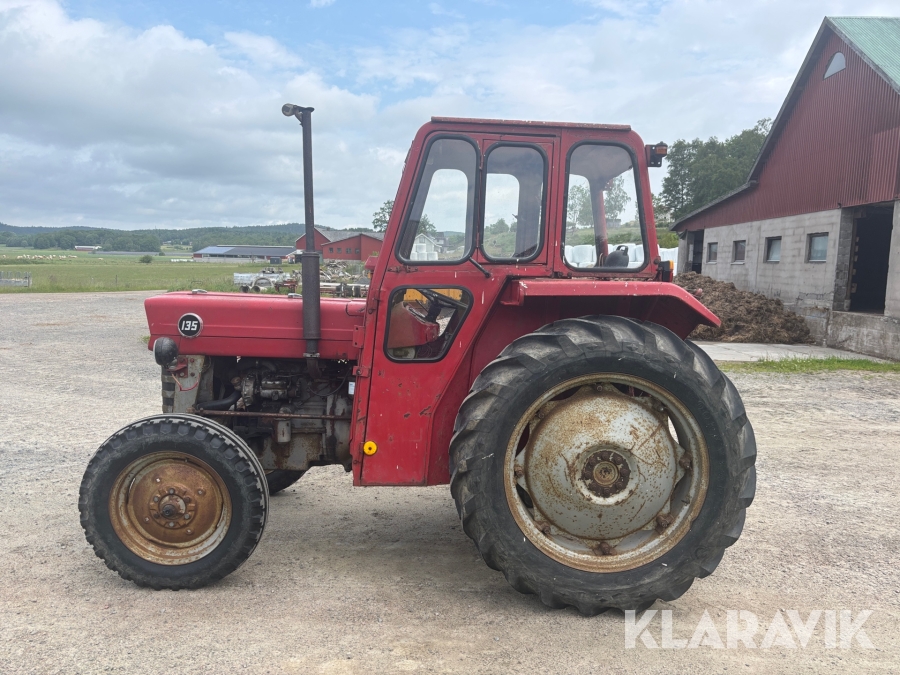 Veterantraktor Massey Ferguson 135