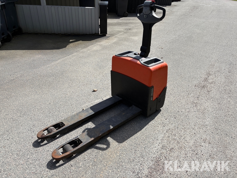 Låglyftare Toyota LWE130