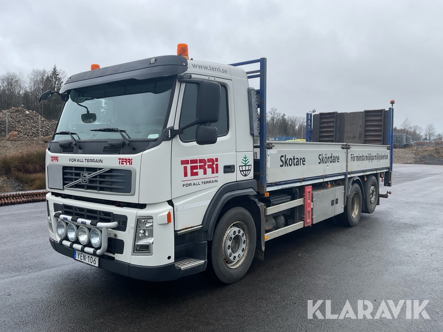 Lastbil Volvo FM9 6X2R